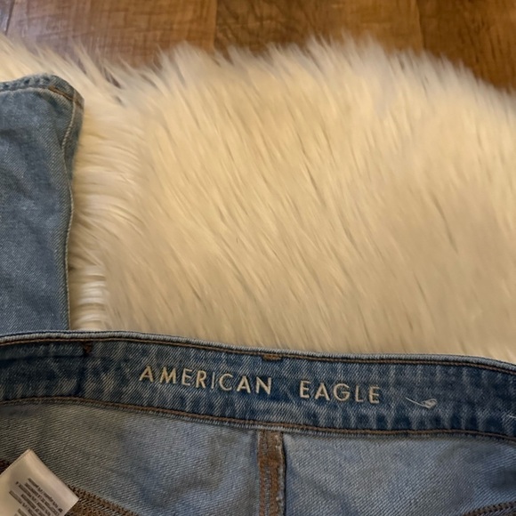 AMERICAN EAGLE Mom Jeans - Picture 6 of 8